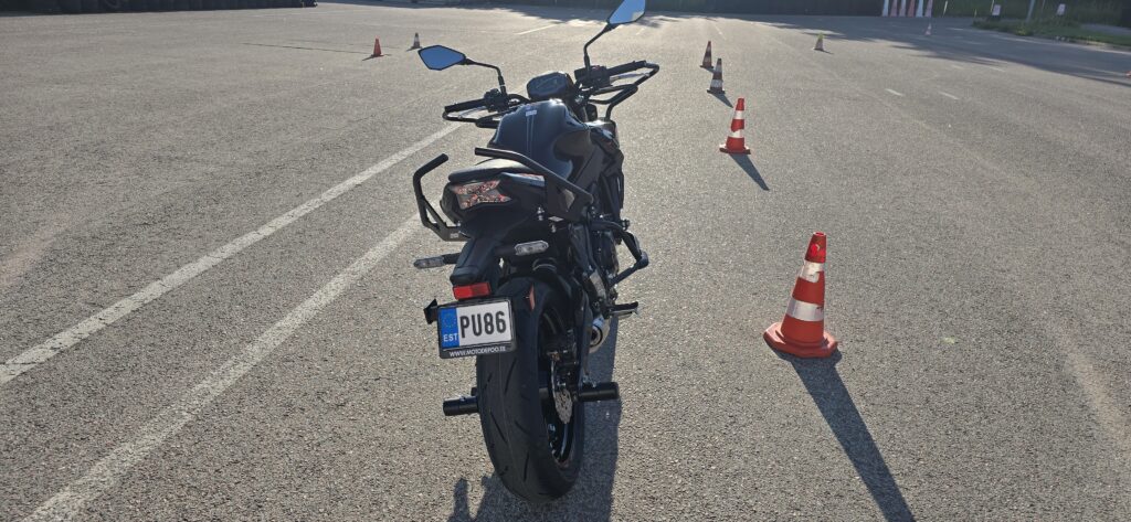 Autokool Kindel Rool Tallinn A-kategooria B-kategooria Tallinn ja Pärnu