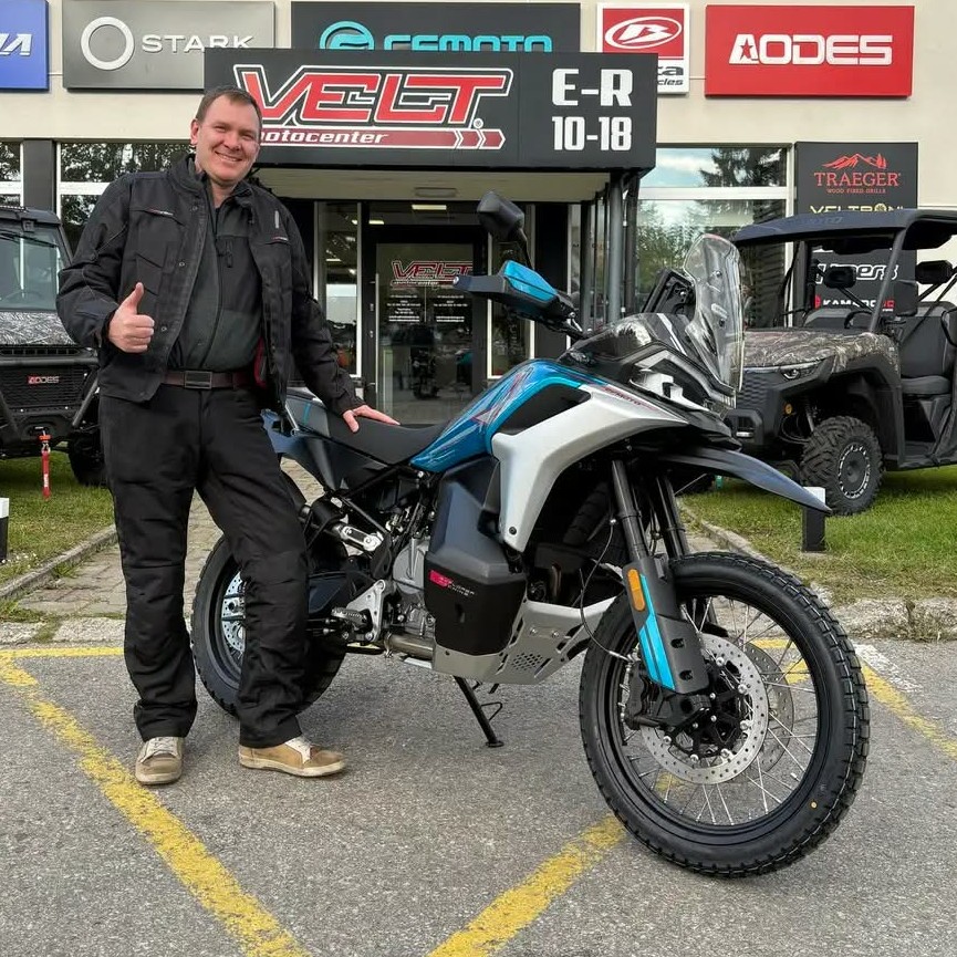 Anton oma uue rattaga