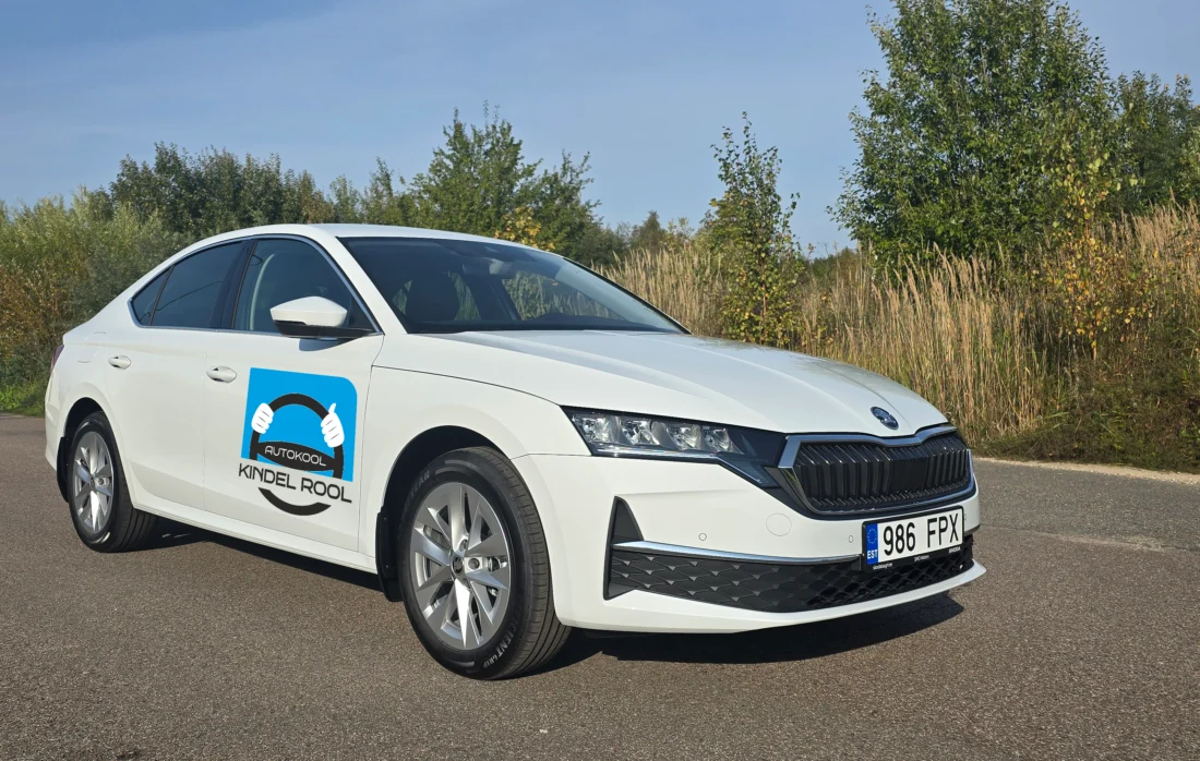 Autokool Kindel Rooli õppesõiduauto Skoda Octavia Tallinnas